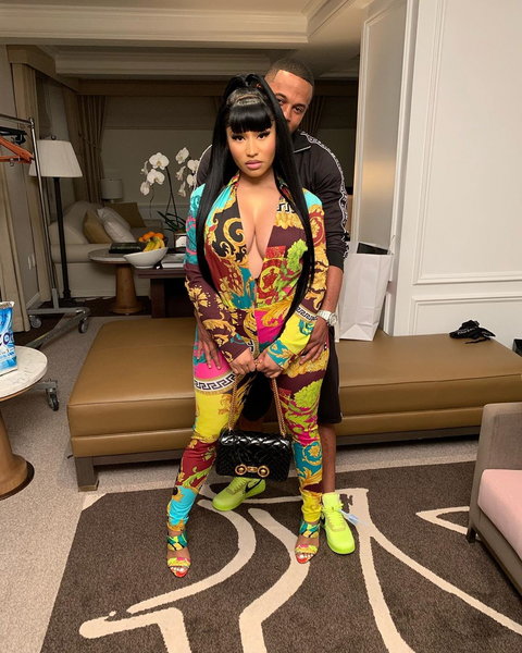 TMZ reports that Nicki and Kenneth Petty took a trip together to the Bev Hills Courthouse on Monday, July 29, 2019, where they both got the marriage license [Instagram/NickiMinaj]