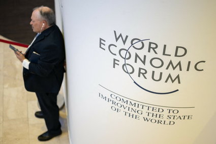 Apel ponad 200 miliarderów i milionerów w Davos: opodatkujcie nas