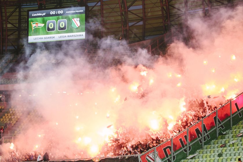 Policja zdradza kulisy meczu Lechia - Legia