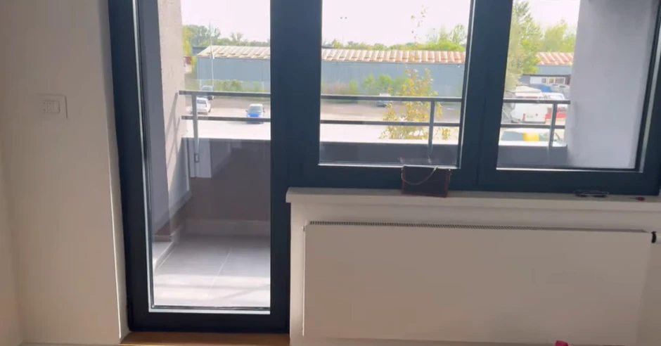 Maca Diskrecija kupila stan