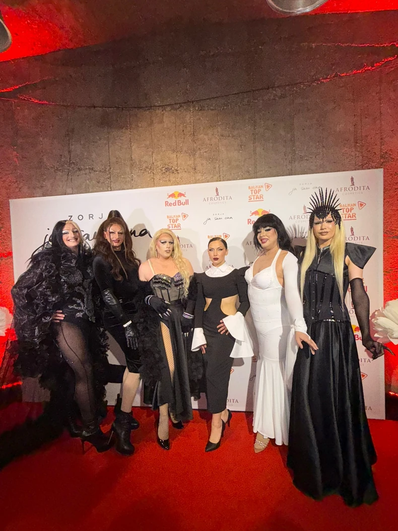 Harem Girls, Zorja Pajić