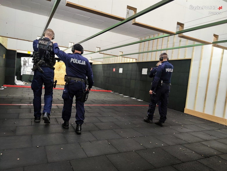 Szkolenie strzeleckie pszczyńskich policjantów - 28.11.2022 - autor: KPP Pszczyna