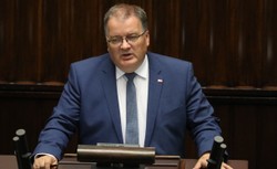 Przemieszczanie bez kary? Dera: Może być potrzebna nowelizacja ustawy dot. epidemii