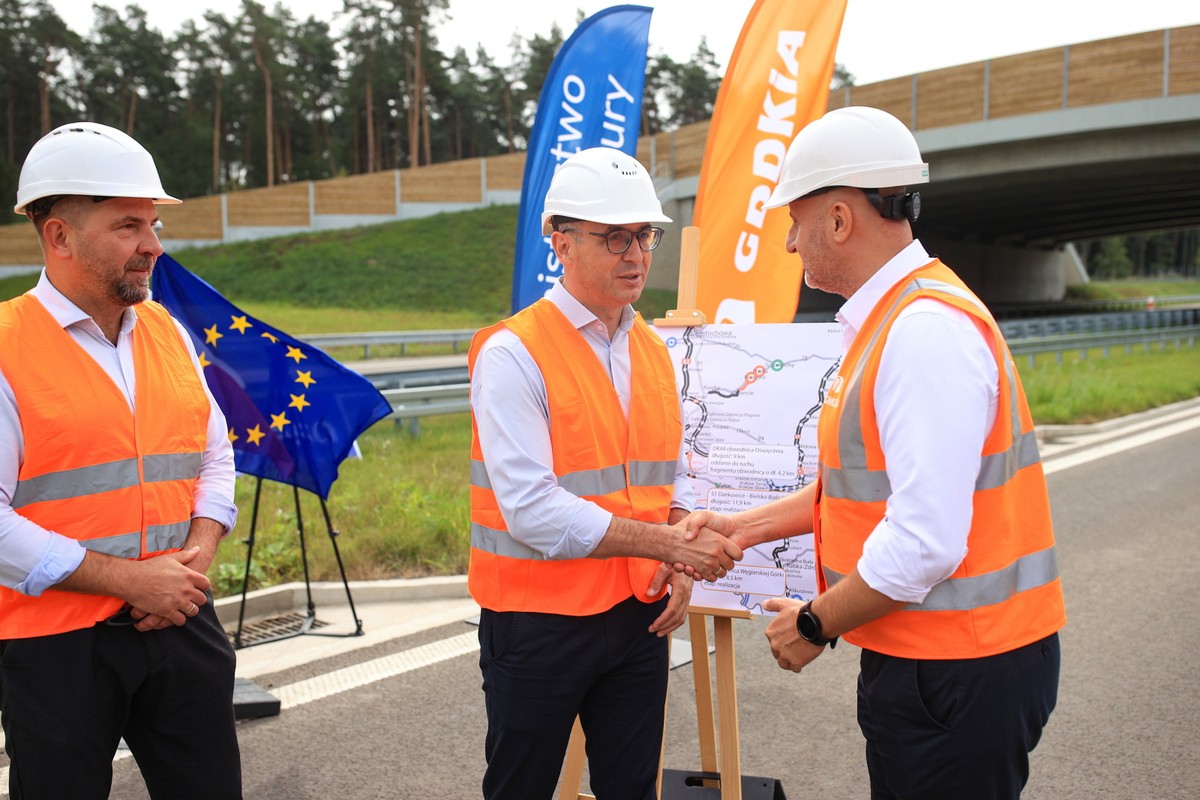 25 sierpnia wielkie otwarcie. Kierowcy pojadą nową drogą ekspresową