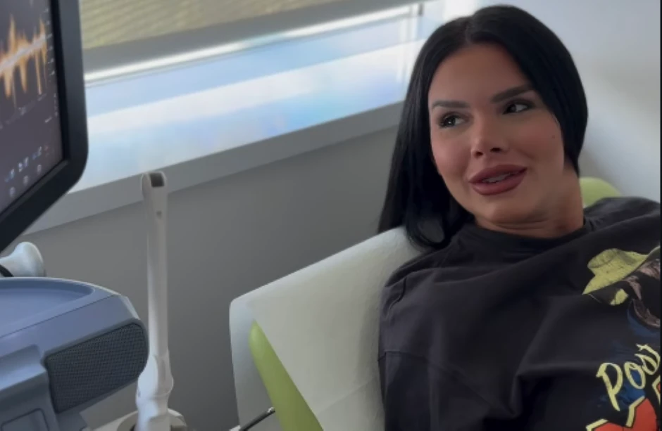Anita Stanojlović na ultrazvuku sluša bebino srce, savladale je emocije