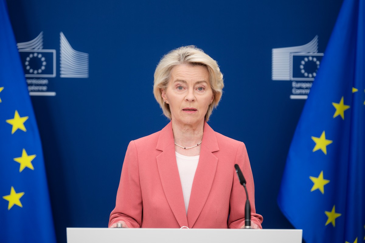 Ponad połowa Europejczyków chce ustąpienia von der Leyen. Polacy podzieleni