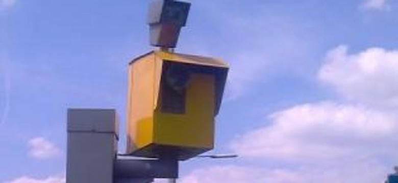 Zobacz, jak poznać gdzie polują z fotoradarem
