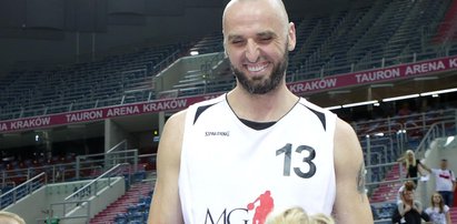 Gortat w towarzystwie tajemniczej blondynki. Co na to Alicja?