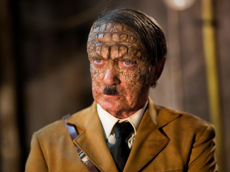 "Iron Sky. Inwazja" - Kosmiczna Rzesza atakuje. Tak wygląda Hitler. Kupujesz konwencję? [GALERIA]