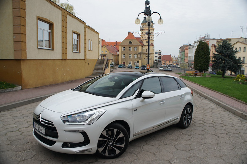 Citroen DS5 Hybrid4 w trasie: śląski Rzym zaprasza!