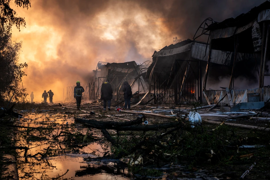 Kijev, zapaljena pijaca nakon ruskog napada 15. juna
