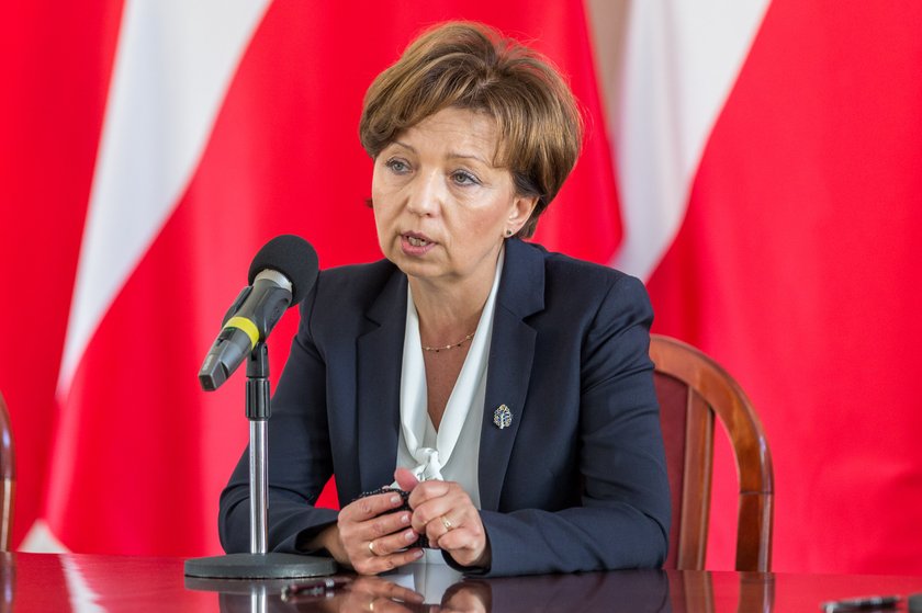 Minister Maląg zaskakuje. Dodatkowych zgonów nie było, a spadek narodzin to wina PO