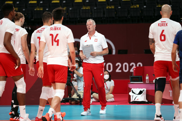 Trener siatkarskiej reprezentacji Polski Vital Heynen podczas meczu z drużyną Iranu