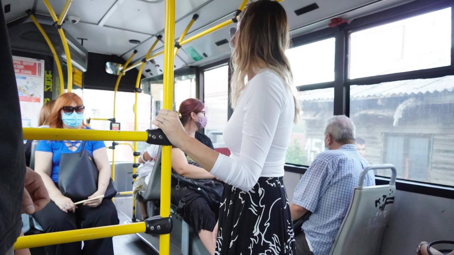Bahate putnice se brutalno svađale u beogradskom busu i ovo je trend koji hitno treba da prestane