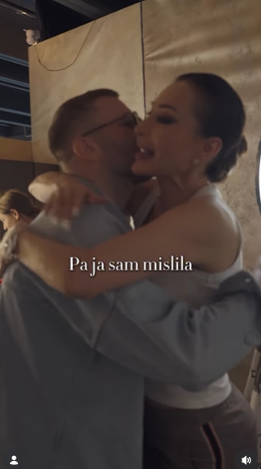 Ceca Ražnatović i Vlada iz Magla benda