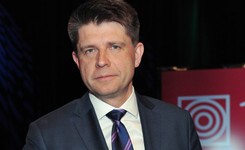 Petru: Wyplenimy wszystkich Misiewiczów. Odwołamy wszystkich Kurskich. Ważne, by nie odpuścić żadnemu Ziobro