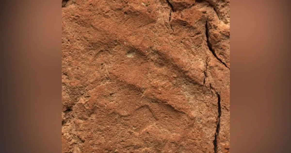 Rare 4000-years-old handprint reveals the forgotten potters of ancient Egypt
