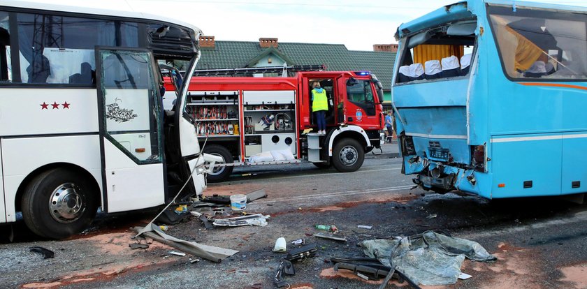 Wypadek autokarów pod Bełchatowem. Ranne dzieci