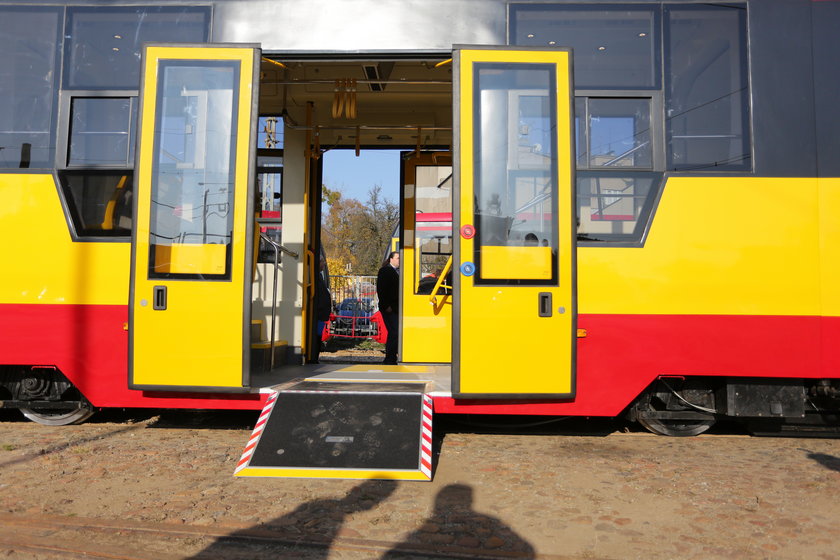 zmodernizowany tramwaj z MPK wyjedzie na ulice Łodzi