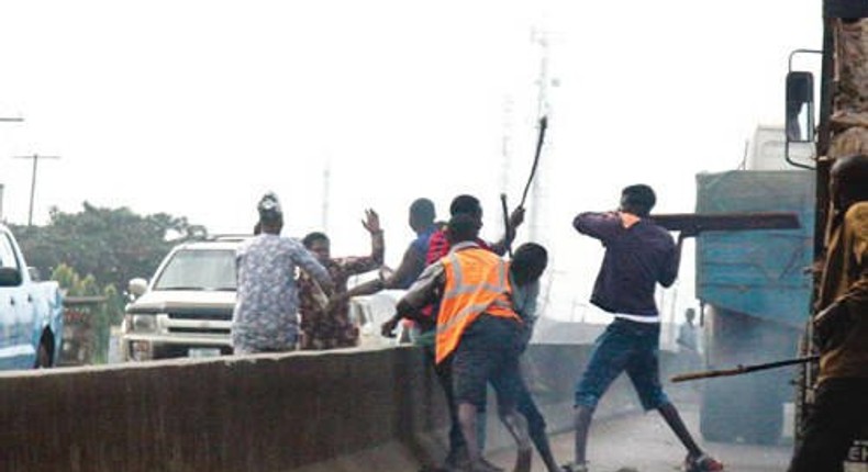 Lagos Street urchins in a free for all fight(This picture is for illustrative purposes).