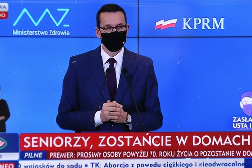 Premier Mateusz Morawiecki podczas konferencji prasowej ws epidemii koronawirusa.