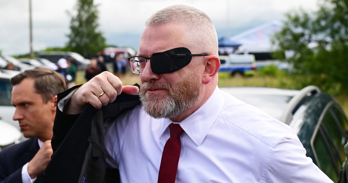 Ksiądz o Grzegorzu Braunie: to wielki szkodnik Kościoła
