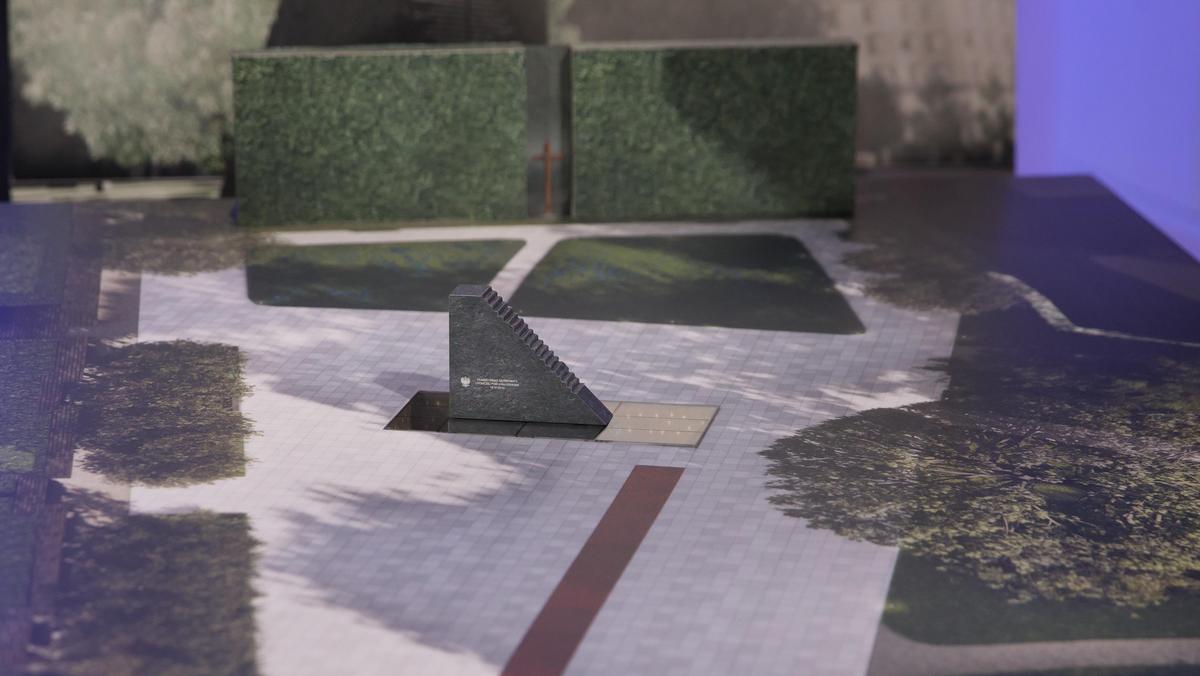 pomnik ofiar katastrofy smoleńskiej