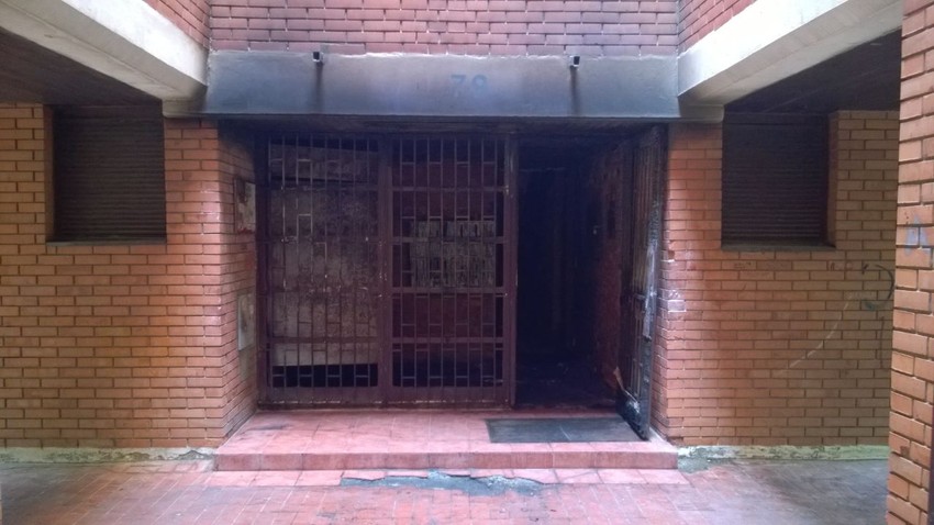 Ulaz u zgradu gde se desio požar