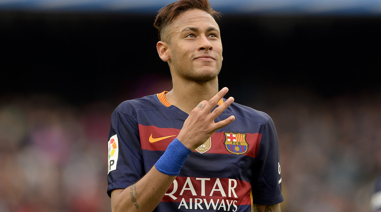 Neymar egy új sportágat is kipróbálhatott Amerikában /Fotó: AFP