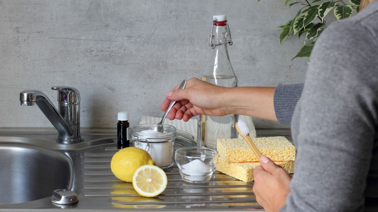 szódabikarbóna hidrogén-peroxid együtt hatás