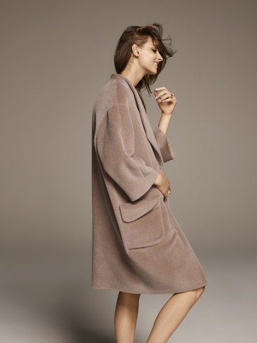 Daga Ziober w kampanii Patrizia Aryton jesień/zima 2016/2017