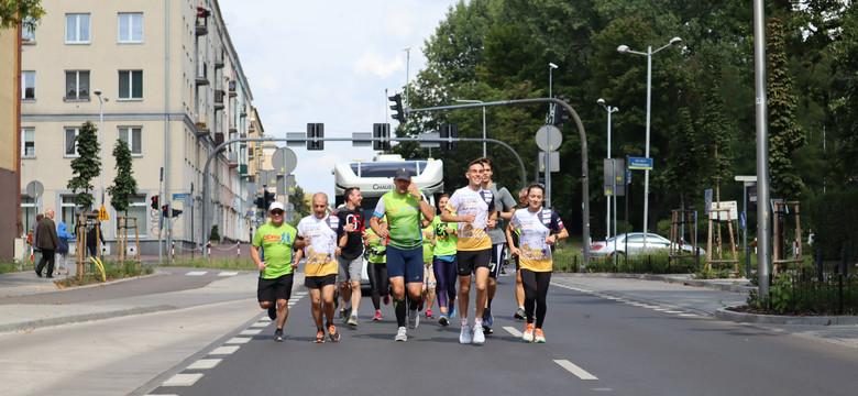 23-letni Tomek biegnie z Częstochowy do Rzymu. Trasa liczy 1,5 tys. km