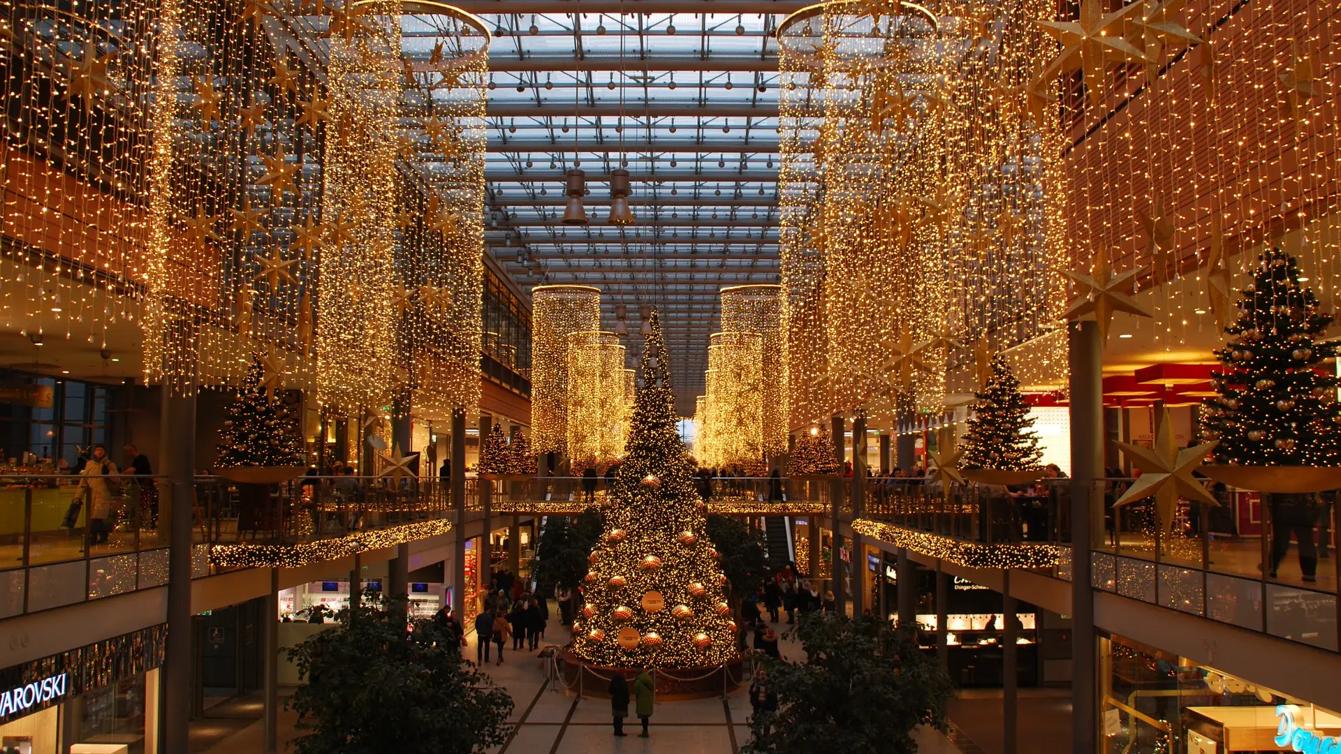 Już za chwilę "Last Christmas" będziesz słyszeć w każdym sklepie. Branża zakupowa zaciera ręce