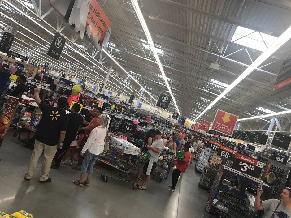 Gužve u prodavnicama