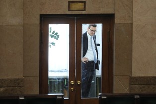 Morawiecki: Przedłużyłem decyzję dot. zakupów węgla przez spółki energetyczne
