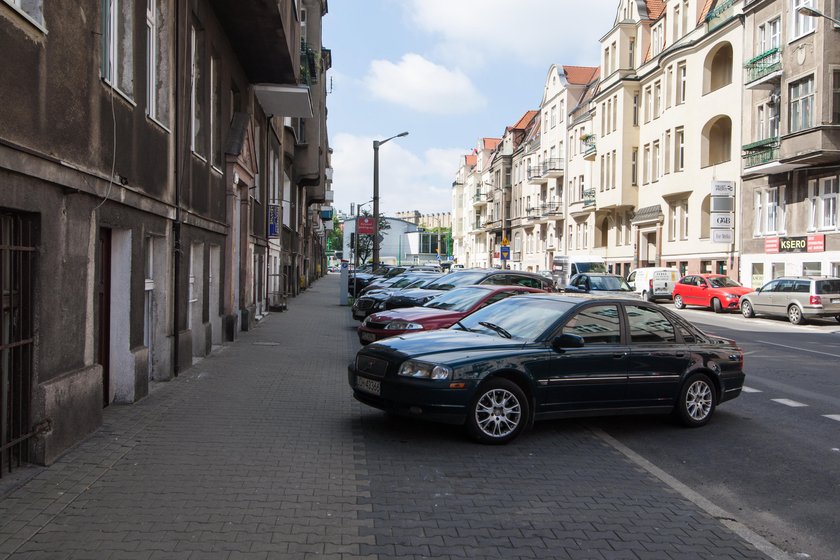 Parking pod Kaponierą za trzy miesiące?