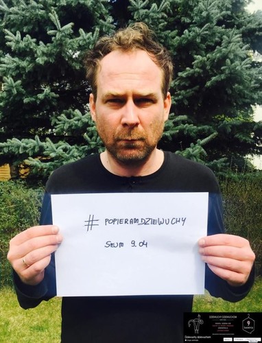 Marcin Perchuć / Grupa Dziewuchy dziewuchom