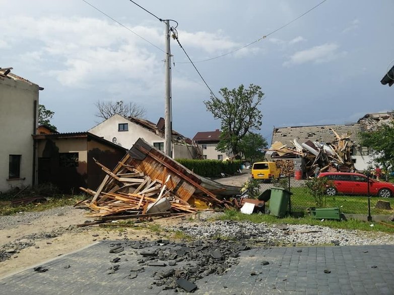 Trąba powietrzna narobiła szkód