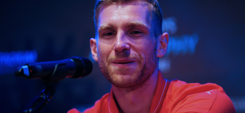 Per Mertesacker wraca na Puchar Ligi