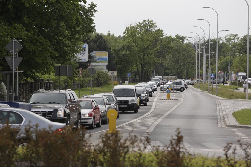 Kierowcy mają problem z rondami