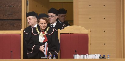 Posiedzenie Trybunału bez nowych sędziów. Są emocje!