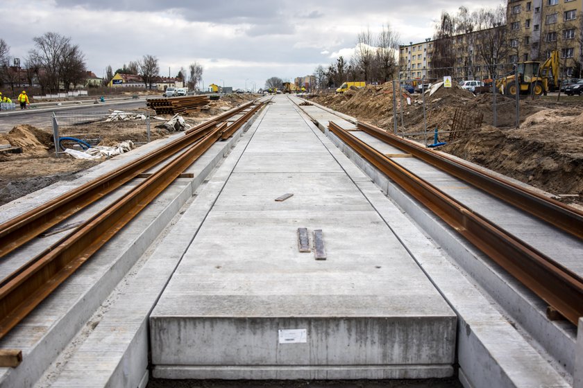 Trzeba było dołożyć pieniądze do budowy trasy na Naramowice.