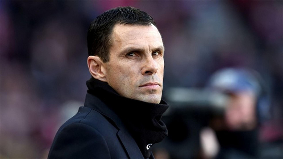 Urugwajczyk Gustavo Poyet uzgodnił warunki kontraktu i w piątek oficjalnie zostanie nowym trenerem AEK Ateny. Były szkoleniowiec Sunderlandu zwiąże się z greckim zespołem umową do końca czerwca 2016 roku.