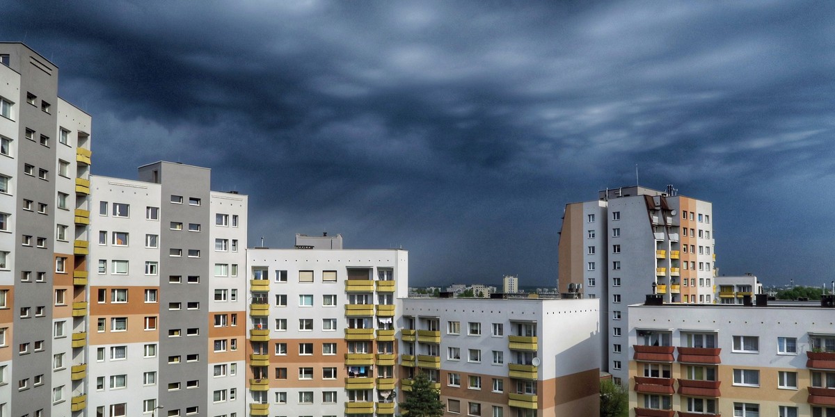 Produkcja budowlana może zwolnić w drugiej połowie roku. Dlaczego?