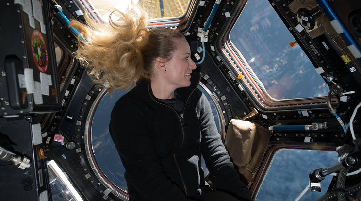 A NASA űrhajósa Kate Rubins a világért sem hagyná ki az amerikai elnökválasztást, e-mailen szavaz Fotó: Profimedia-Reddot