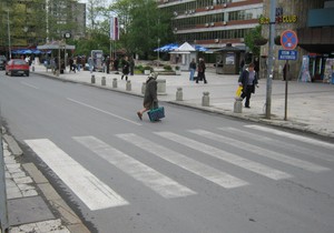 139878_krusevac02-rampa-za-invalide-i-pesacki-prelaz-na-rastojanju-od-pet-metara-foto-s.milenkovic