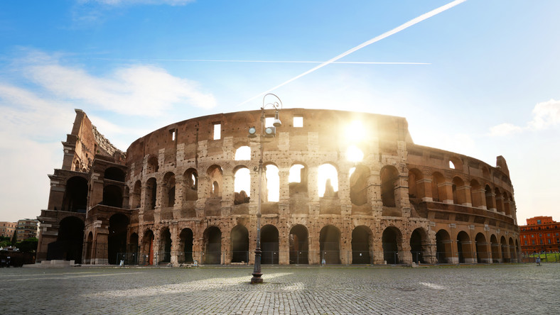 Włochy. Odbudowa Koloseum. Mogą wrócić wydarzenia kulturalne
