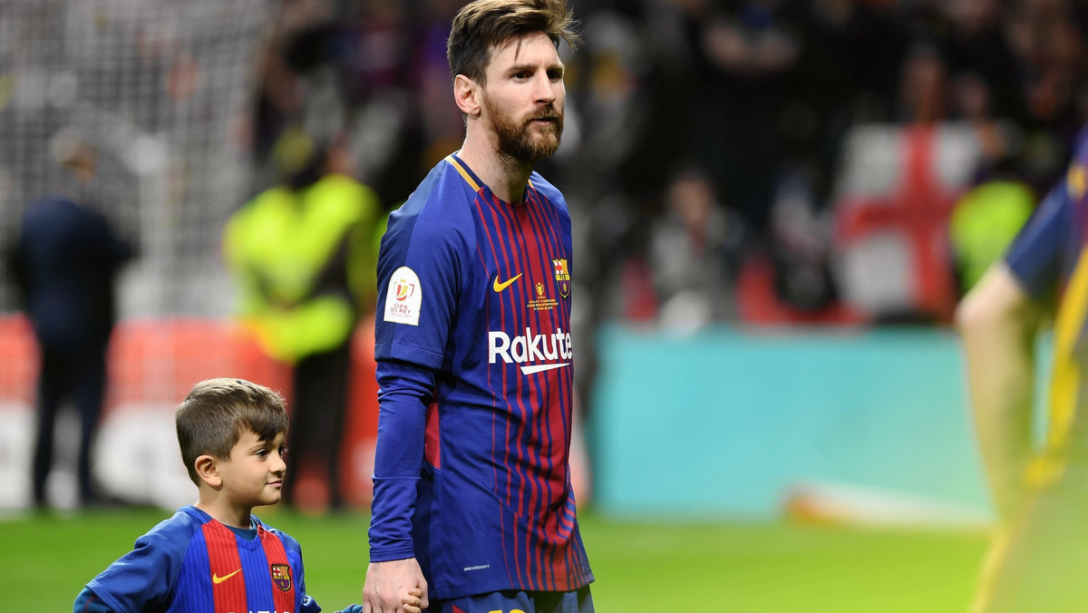 Mecz Deportivo La Coruna - FC Barcelona w 35. kolejce hiszpańskiej La Liga odbędzie się w niedzielę 29 kwietnia o godzinie 20.45. Transmisję z tego spotkania będzie można obejrzeć na kanale Eleven Sports 1.