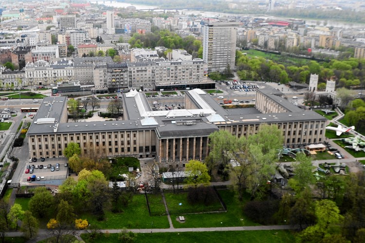 Powiśle oraz Muzeum Wojska Polskiego z lotu ptaka