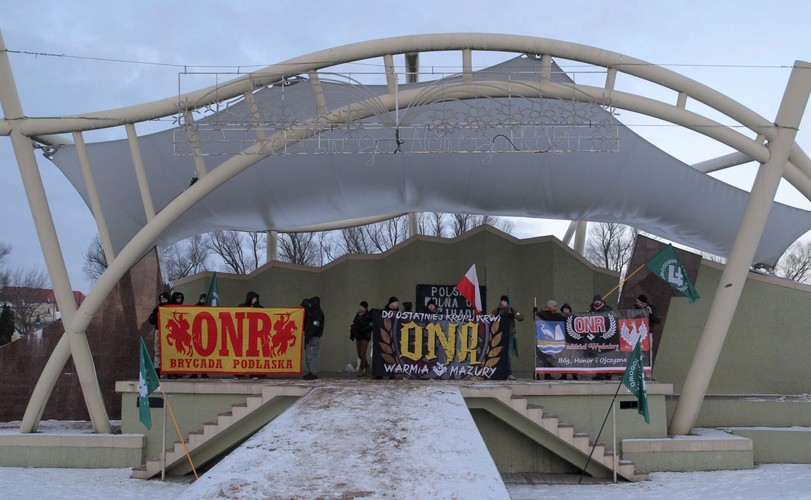 EŁK PO ZABÓJSTWIE I ZAMIESZKACH. NARODOWCY MANIFESTUJĄ